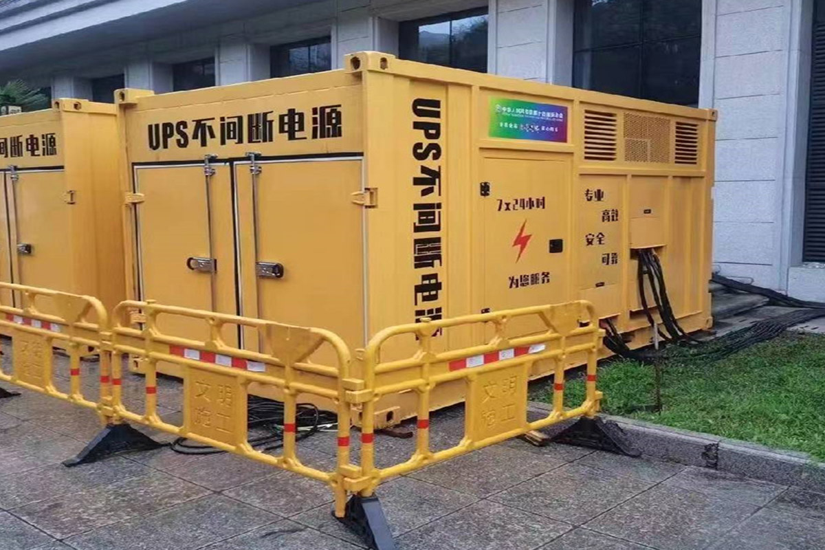 万安发电机租赁施工现场